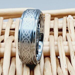 Celtic Knot Tungsten Carbide Ring – Unisex Brushed Comfort Fit Wedding Band W145